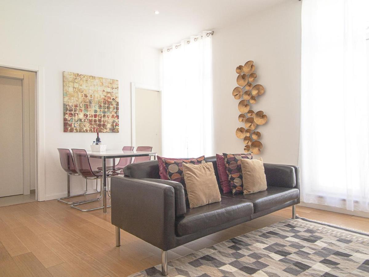 Baixa Chiado 2 Bedroom Duplex Apt With Ac Elevator Lisabona Exterior foto